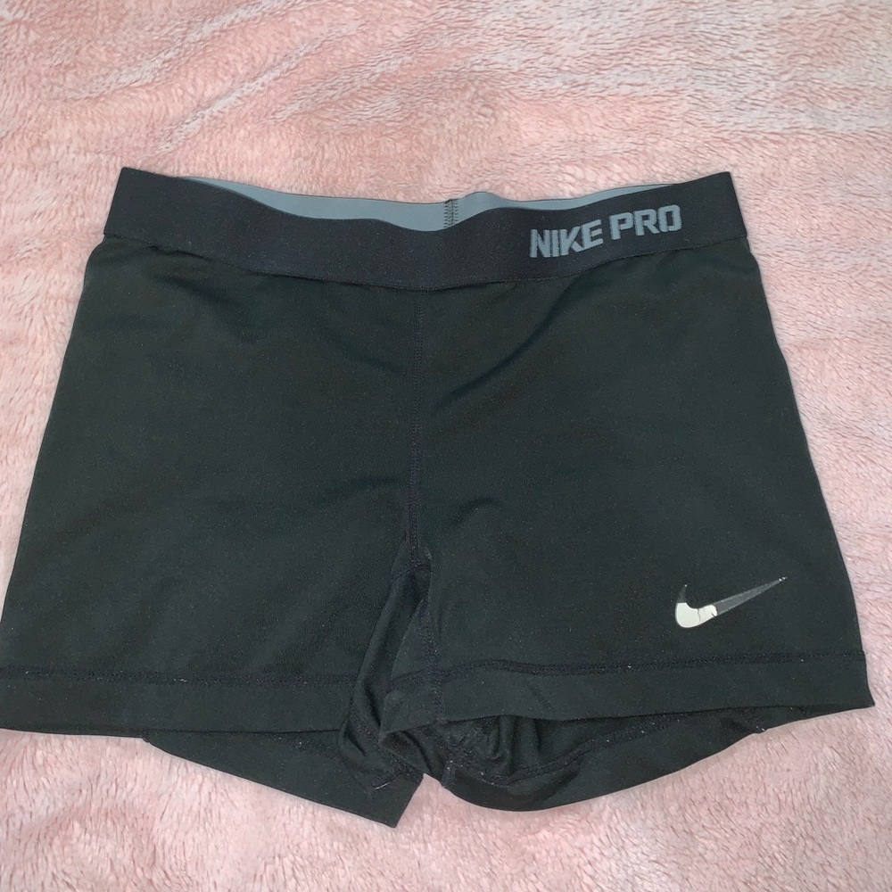 Nike spandex